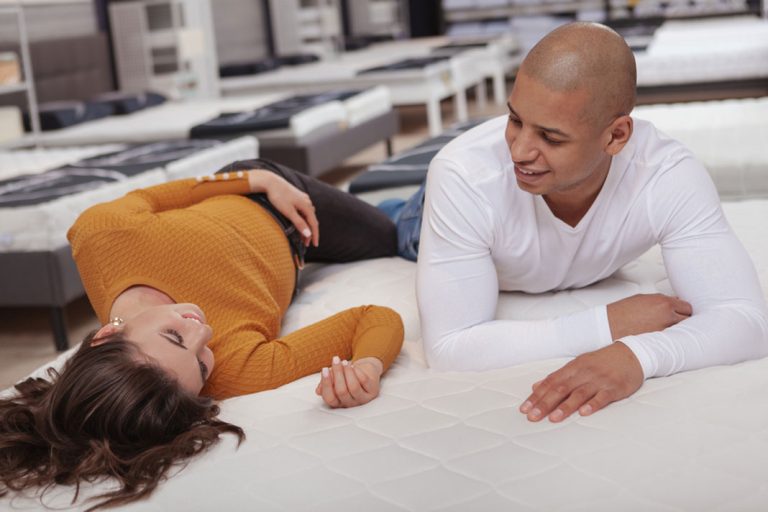 Mattress Shopping Tips for Back Pain Sufferers